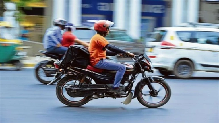 डिलिव्हरी बॉय मुस्लिम, रहिवाश्यानं नाकारलं सामान डिलिव्हरी बॉय मुस्लिम, रहिवाश्यानं नाकारलं सामान