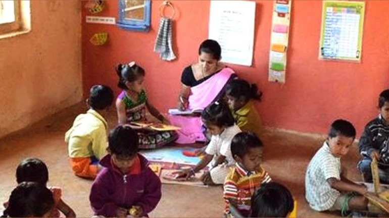 अंगणवाडी सेविकांना सरकारकडून 'इतका' बोनस जाहीर अंगणवाडी सेविकांना सरकारकडून 'इतका' बोनस जाहीर