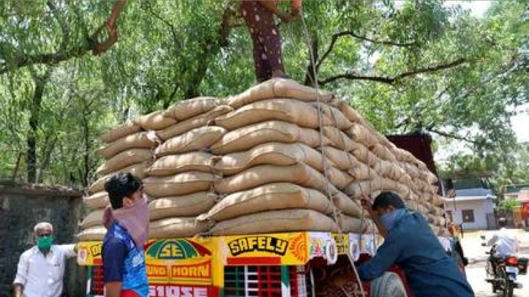 ration shops: मुंबई, ठाण्यात २९ रेशन दुकानदारांवर कारवाई