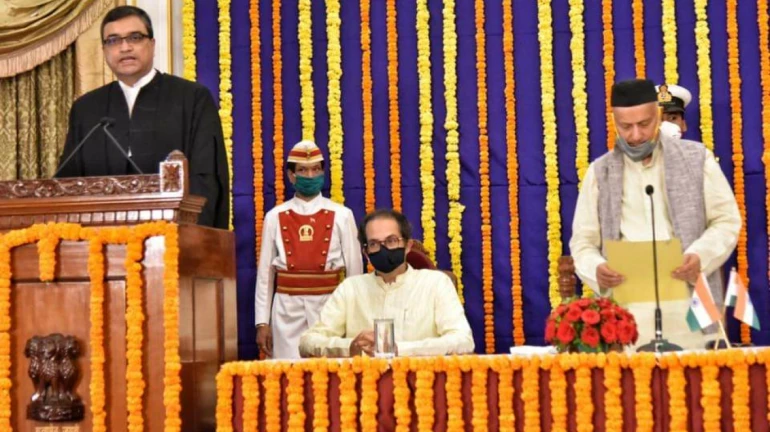 न्या. दीपांकर दत्ता यांनी घेतली मुख्य न्यायमूर्ती पदाची शपथ न्या. दीपांकर दत्ता यांनी घेतली मुख्य न्यायमूर्ती पदाची शपथ