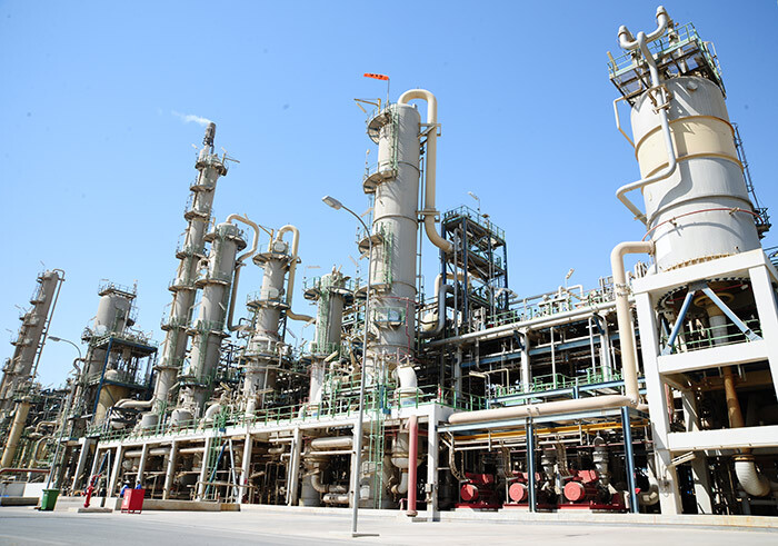 लॉकडाऊन शिथिल झाल्यानंतर १३ हजार ४४८ उद्योगांना परवाने, २५ हजार अर्ज