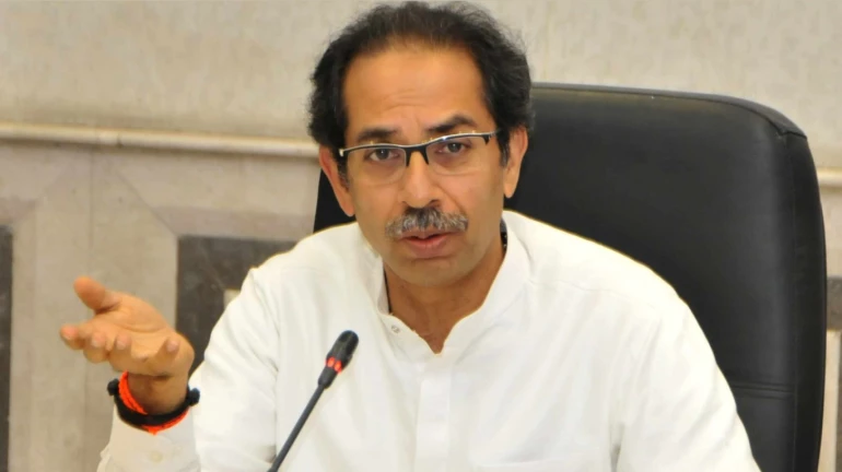 “परप्रांतातून मुंबईत अनेकजण येतात, त्यातले काहीजण ऋण मानतात, तर काही मानत नाही” “परप्रांतातून मुंबईत अनेकजण येतात, त्यातले काहीजण ऋण मानतात, तर काही मानत नाही”