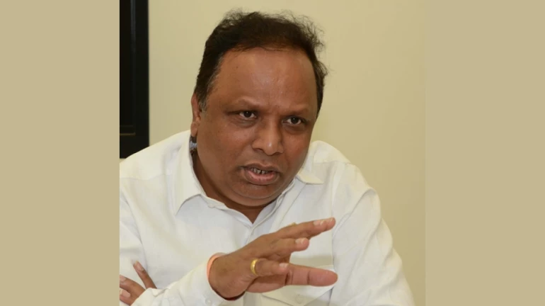 राज्यातील शाळांची फी वाढ रोखा, आशिष शेलारांची शिक्षणमंत्र्यांकडे मागणी राज्यातील शाळांची फी वाढ रोखा, आशिष शेलारांची शिक्षणमंत्र्यांकडे मागणी