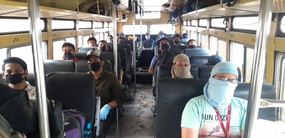 कोटा में फंसे महाराष्ट्र के छात्रों को लाने का काम शुरू