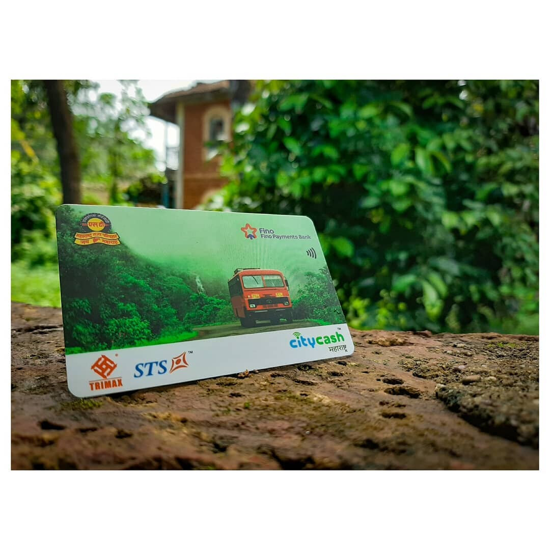 एसटीच्या ‘स्मार्ट कार्ड’ योजनेला १५ ऑगस्टपर्यंत मुदतवाढ
