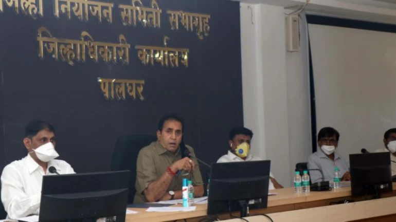 पालघर हत्याप्रकरणातील आरोपींवर कडक कारवाई करणार- अनिल देशमुख पालघर हत्याप्रकरणातील आरोपींवर कडक कारवाई करणार- अनिल देशमुख