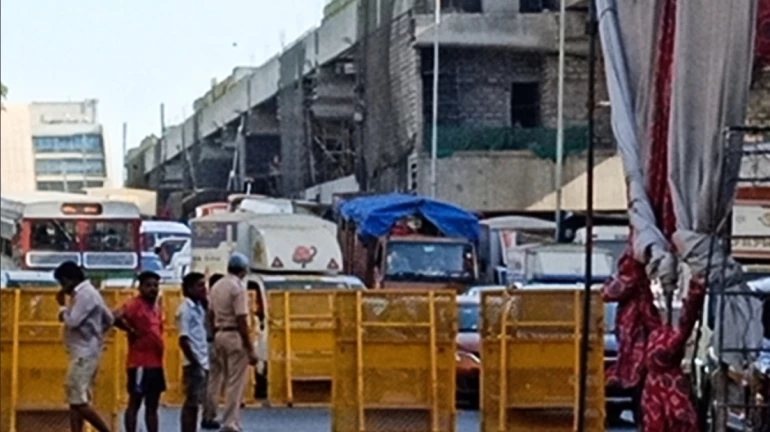 वसई, विरार, नालासोपारातील कंटेन्मेंट झोनची संख्या ५३६ वर, 'असे' आहेत कंटेन्मेंट झोन वसई, विरार, नालासोपारातील कंटेन्मेंट झोनची संख्या ५३६ वर, 'असे' आहेत कंटेन्मेंट झोन