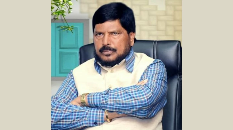 रामदास आठवले चक्क भाजपवर नाराज, 'हे' आहे त्यामागचं कारण, वाचा... रामदास आठवले चक्क भाजपवर नाराज, 'हे' आहे त्यामागचं कारण, वाचा...