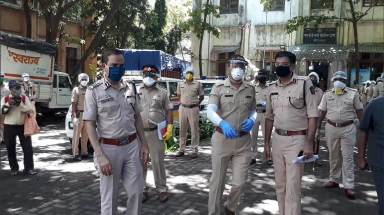 100 Police Personnel in Maharashtra have lost lives due to COVID-19 100 Police Personnel in Maharashtra have lost lives due to COVID-19