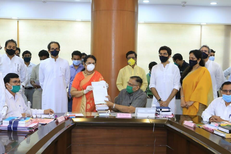 Shiv Sena Deputy Leader Neelam Gorhe files nomination papers for MLC election