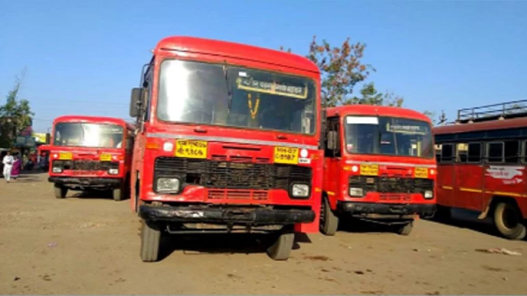परिवहन मंत्री अनिल परब ने आषाढ़ी एकादशी के अवसर पर पंढरपुर के लिए 4,700 विशेष एसटी बसें चलाने की घोषणा की
