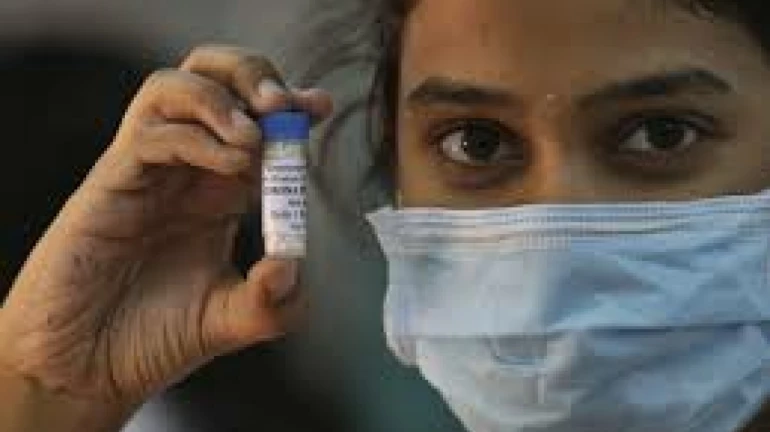 कोरोनाला रोखण्यासाठी निरोगी लोकांना पालिका देणार 'हे' औषध कोरोनाला रोखण्यासाठी निरोगी लोकांना पालिका देणार 'हे' औषध