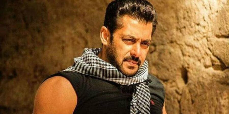 Contrary to the rumours, Salman is still at the farmhouse in Panvel