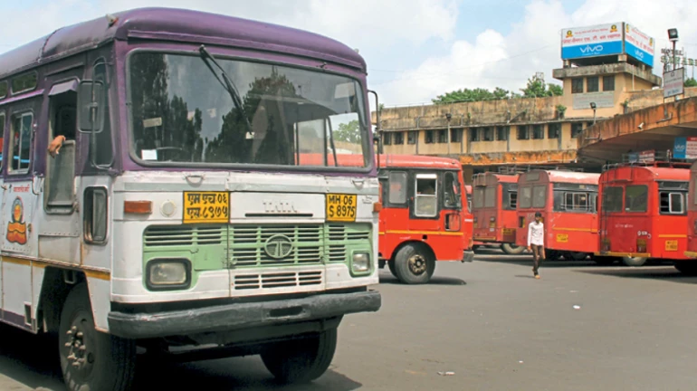 1 लाख 41 हजार यात्रियों ने की एसटी से यात्रा 1 लाख 41 हजार यात्रियों ने की एसटी से यात्रा