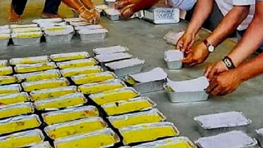 Bmc So Far Has Distributed 1 84 Crore Food Packets Between The Months Of March May