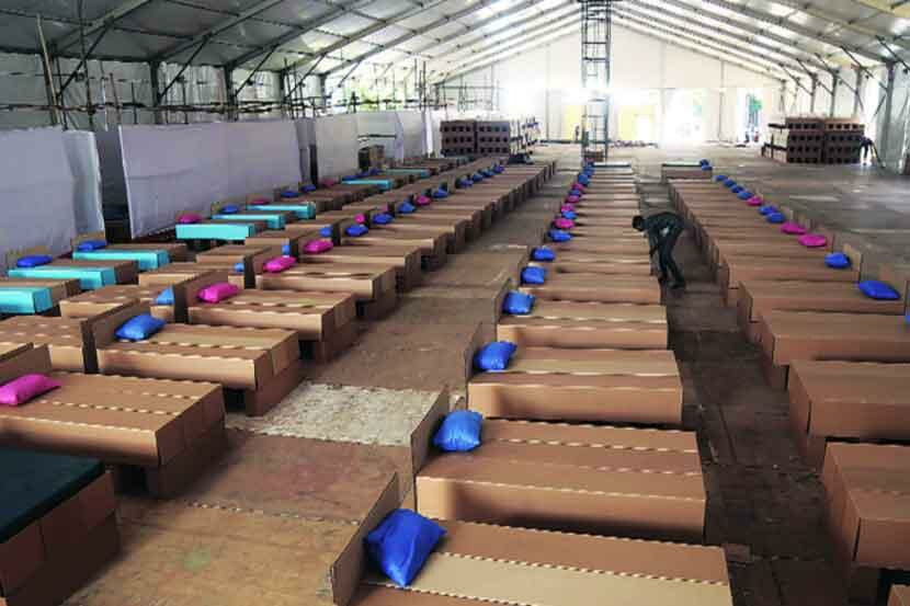 कोरोनाग्रस्तांसाठी पुठ्ठ्याच्या तब्बल ७ हजार खाटा