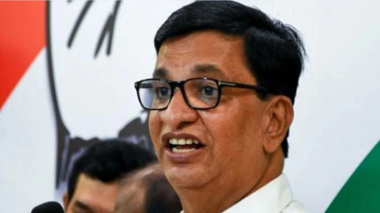 Do not play politics in the name of Sambhaji Maharaj: Congress to Shiv Sena Do not play politics in the name of Sambhaji Maharaj: Congress to Shiv Sena