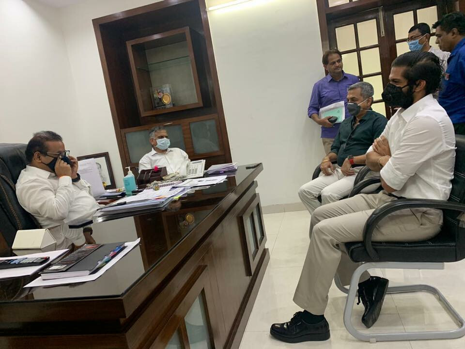 अमित ठाकरेंनी घेतली आरोग्यमंत्र्यांची भेट, केल्या ‘या’ महत्त्वाच्या सूचना