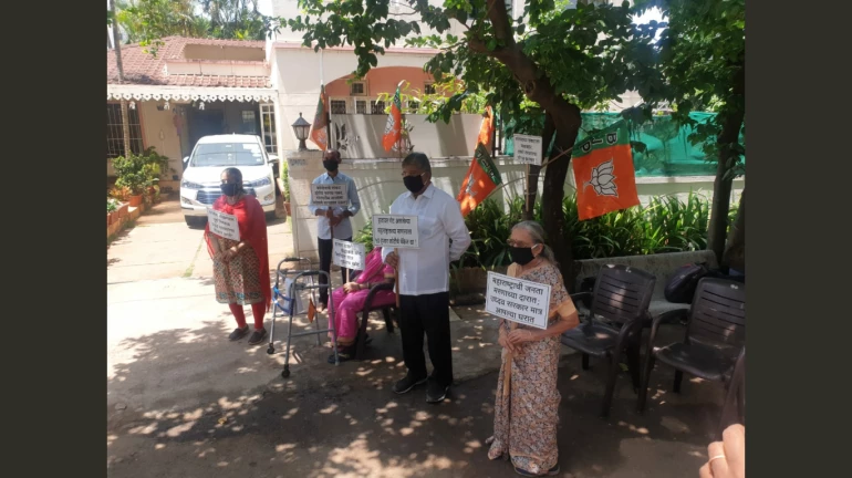 भाजपने दुहीची बिजे पेरली- जितेंद्र आव्हाड भाजपने दुहीची बिजे पेरली- जितेंद्र आव्हाड