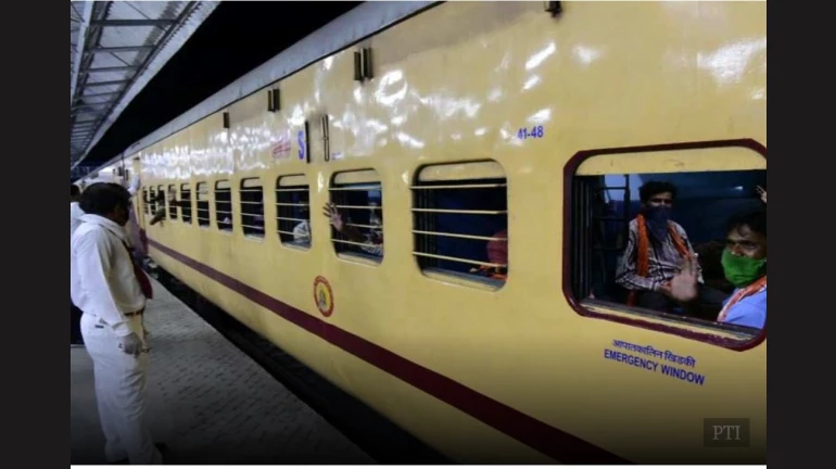 हे भगवान! वसई से छूटी ट्रेन को जाना था यूपी, पहुंच गई उड़ीसा हे भगवान! वसई से छूटी ट्रेन को जाना था यूपी, पहुंच गई उड़ीसा