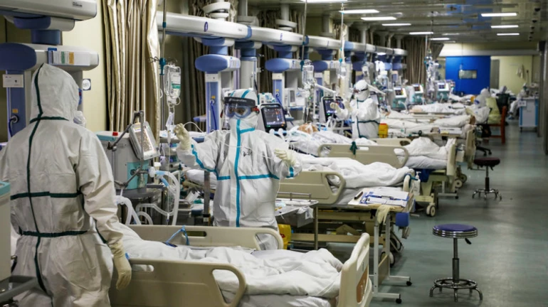 केरळावरून महाराष्ट्रात आलेल्या ४० डॉक्टरांचा पगार अजूनही थकीत केरळावरून महाराष्ट्रात आलेल्या ४० डॉक्टरांचा पगार अजूनही थकीत