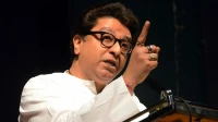 Mumbai: Raj Thackeray Criticises PM Modi Over Falling Rupee and Economic Policies Mumbai: Raj Thackeray Criticises PM Modi Over Falling Rupee and Economic Policies