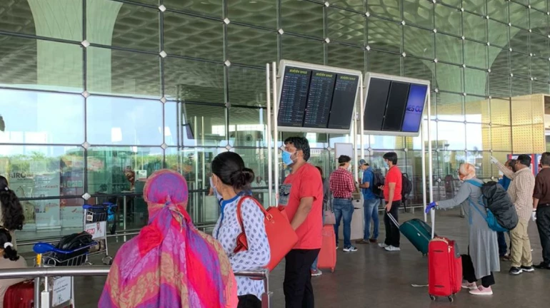 हवाई यात्रा करनेवाले यात्रियों के लिए नियमावली जारी हवाई यात्रा करनेवाले यात्रियों के लिए नियमावली जारी