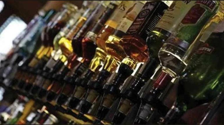 Liquor shops back in business in Mumbai