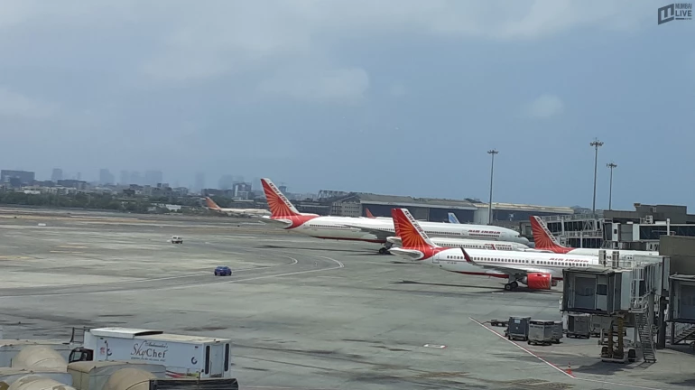 Confusion, Chaos, and Challenges: What one had to brave in order to get on a flight from Mumbai to Delhi Confusion, Chaos, and Challenges: What one had to brave in order to get on a flight from Mumbai to Delhi