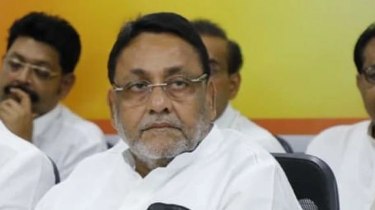 पियुषजी घाणेरडं राजकारण थांबवा, श्रमिक ट्रेनच्या गोंधळावरून नवाब मलिकांची टीका पियुषजी घाणेरडं राजकारण थांबवा, श्रमिक ट्रेनच्या गोंधळावरून नवाब मलिकांची टीका