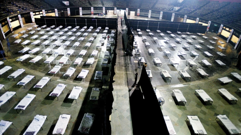 मुंबईतील 'या' कोरोना काळजी केंद्रातील खाटांच्या संख्येत वाढ मुंबईतील 'या' कोरोना काळजी केंद्रातील खाटांच्या संख्येत वाढ