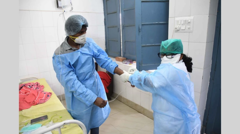 मुंबई में 9,000 लोगों में कोरोना के लक्षण भी नहीं मुंबई में 9,000 लोगों में कोरोना के लक्षण भी नहीं