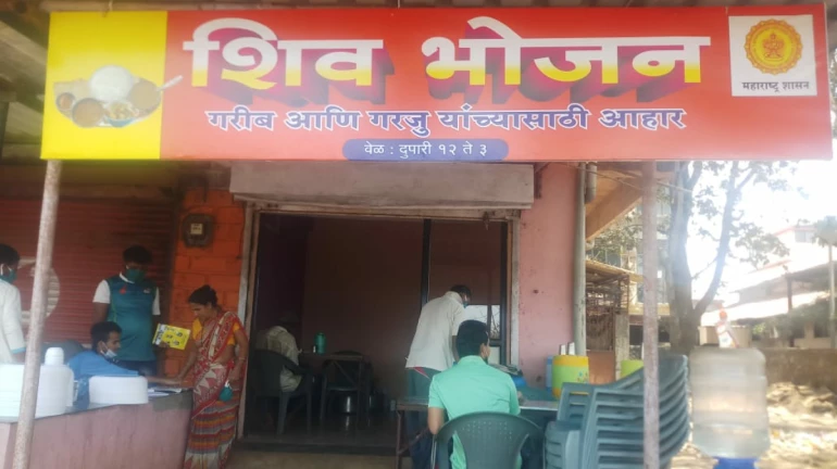 More than 88 lakh people benefit from 'Shiv Bhojan' meal scheme More than 88 lakh people benefit from 'Shiv Bhojan' meal scheme