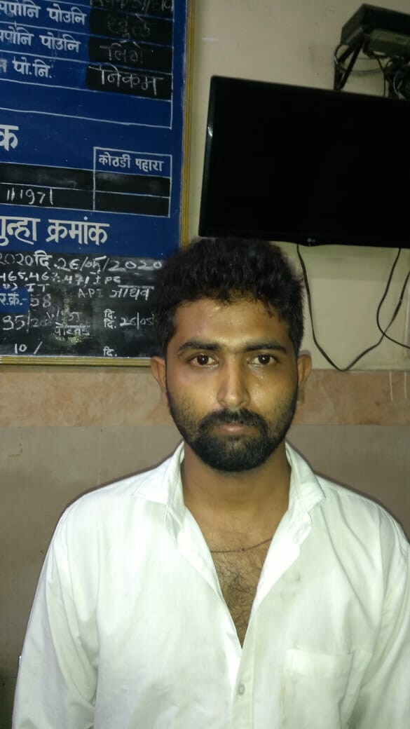 लाँकडानमध्ये ई-पासचा काळाबाजार करणाऱ्याचा पर्दाफाश, 5 हजारांना विकत होता ई-पास