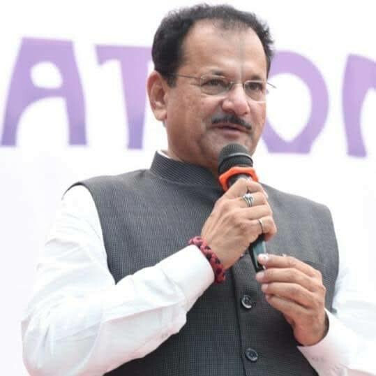 बीजेपी विधायक ने जिला अधिकारी से की मांग, कोरोना टेस्ट की जल्द जाँचवाली मशीन के लिए जारी करें फंड