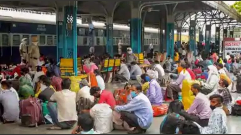 बीमार, गर्भवती महिलाएं और बुजुर्ग जरूरत पड़ने पर ही करें यात्रा - रेल मंत्रालय बीमार, गर्भवती महिलाएं और बुजुर्ग जरूरत पड़ने पर ही करें यात्रा - रेल मंत्रालय