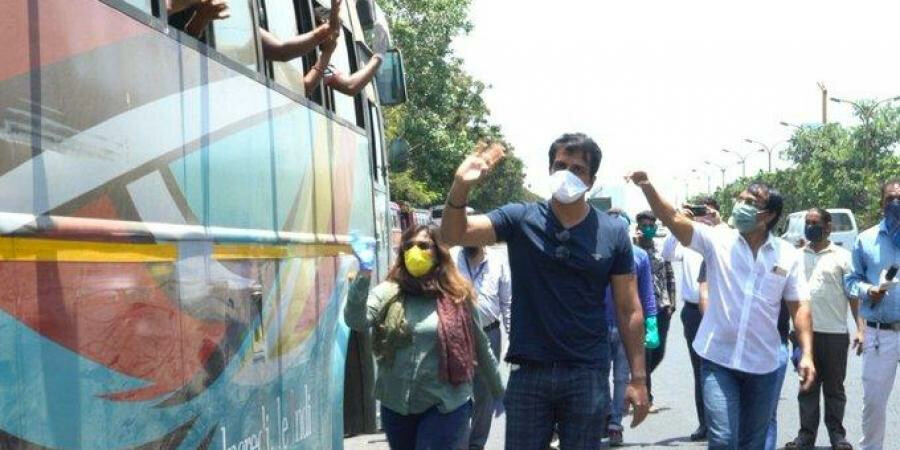 Rajnath Singh backs Bollywood Actor Sonu Sood, lashes out at Shiv Sena