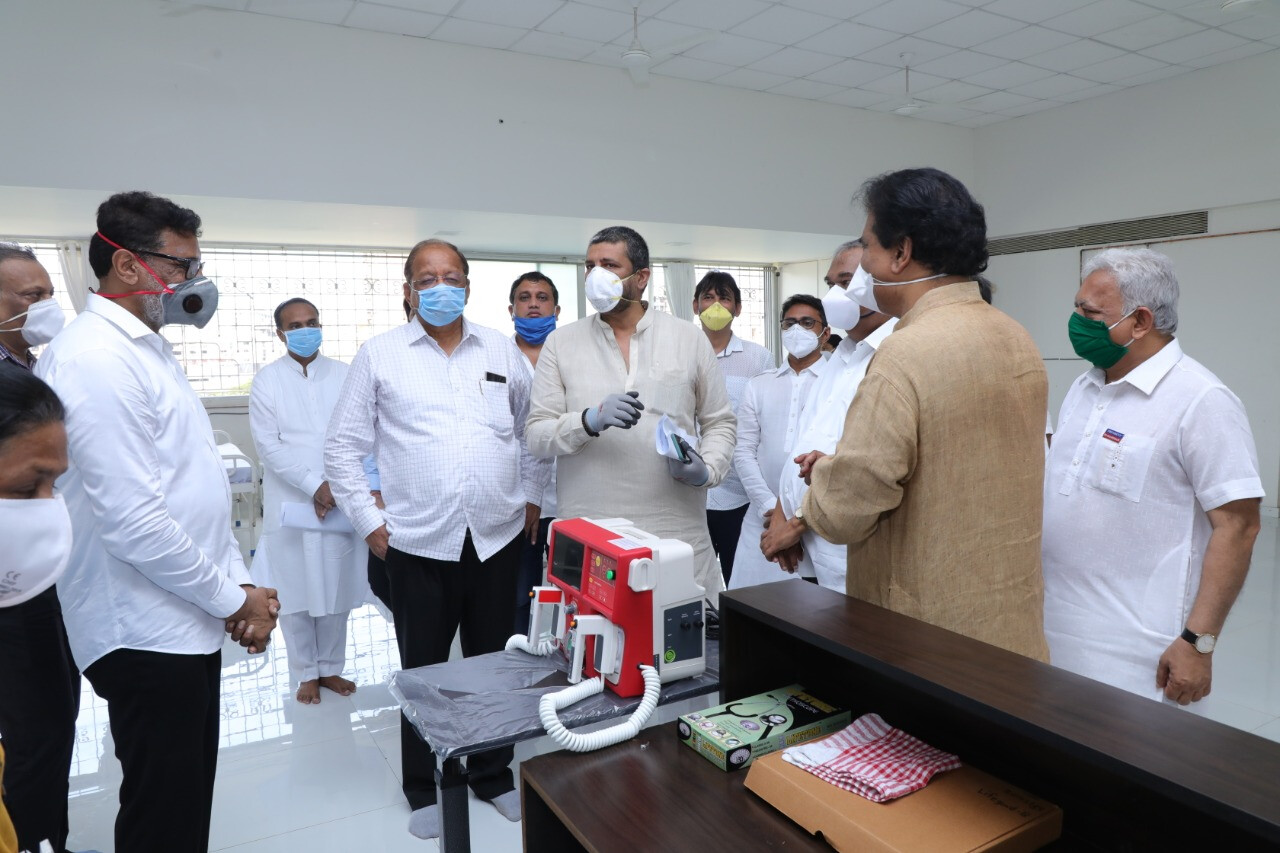 कांदिवलीत 3 दिवसांत उभारलं 75 बेडचं कोरोना रुग्णालय