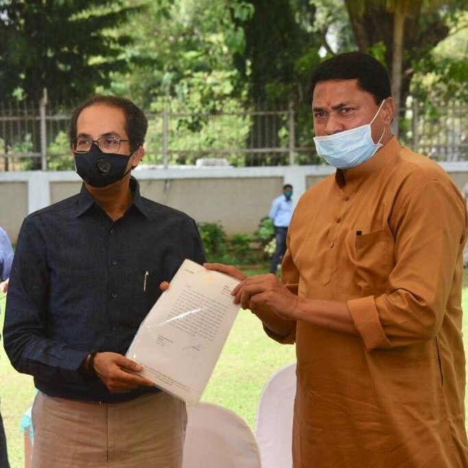 “दोन दिवसाचं अधिवेशन लोकशाहीला पोषक नाही”