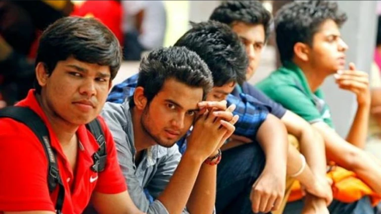 सेंट झेवियर्सच्या परीक्षा ऑफलाईनच, विद्यार्थ्यांमध्ये नाराजी सेंट झेवियर्सच्या परीक्षा ऑफलाईनच, विद्यार्थ्यांमध्ये नाराजी