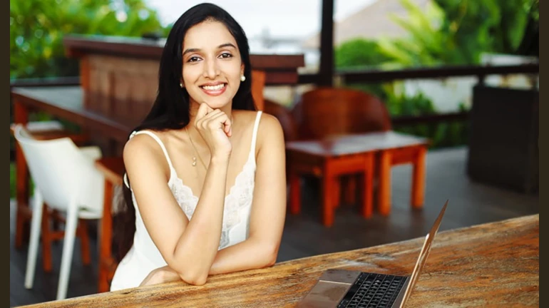 इस अंतर्राष्ट्रीय योग दिवस पर, इरा त्रिवेदी के साथ एक वर्चुअल योगा-ए-थॉन के लिए हो जाइए तैयार! इस अंतर्राष्ट्रीय योग दिवस पर, इरा त्रिवेदी के साथ एक वर्चुअल योगा-ए-थॉन के लिए हो जाइए तैयार!