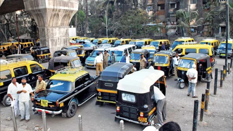 परवानाधारक रिक्षा चालकांना अनुदानासाठी फॉर्म भरण्याची गरज नाही परवानाधारक रिक्षा चालकांना अनुदानासाठी फॉर्म भरण्याची गरज नाही