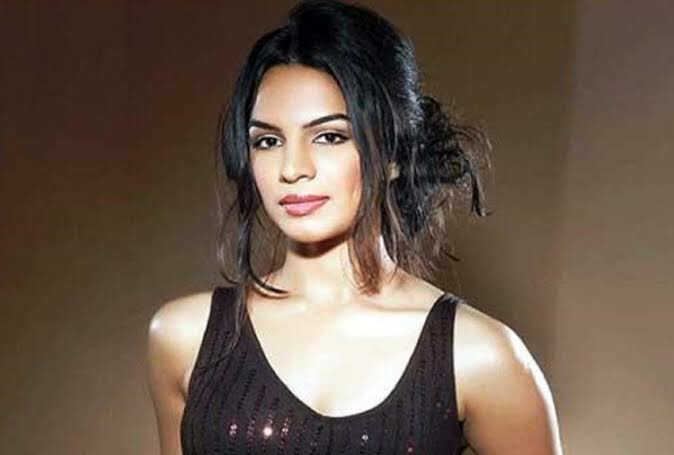 'कुमकुम भाग्य' की एक्ट्रेस शिखा सिंह ने बच्ची को दिया जन्म