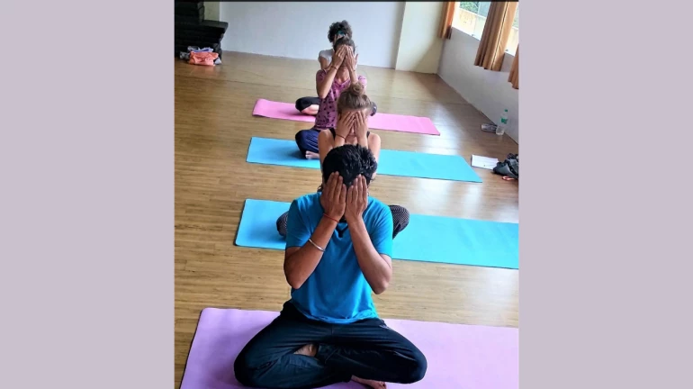 21 june yoga day : इस लॉकडाउन में जानिए योग से तनाव दूर करने के उपाय