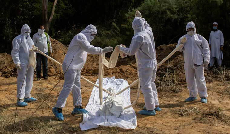 कोरोना मृतांमध्ये ५० वर्षांवरील सर्वाधिक रुग्ण