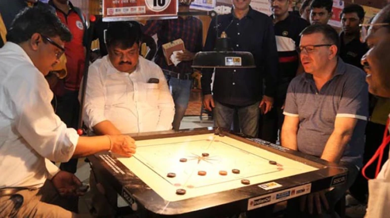 आता ऑनलाईन कॅरम चॅलेंज, २५ जूनपासून जागतिक स्पर्धेचं आयोजन आता ऑनलाईन कॅरम चॅलेंज, २५ जूनपासून जागतिक स्पर्धेचं आयोजन