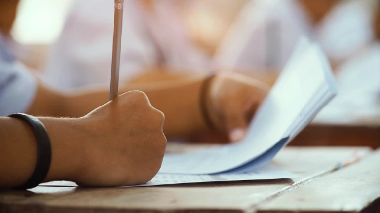 MH - CET परीक्षा देखील पुढे ढकलल्या, नव्यानं जाहीर होणार तारखा MH - CET परीक्षा देखील पुढे ढकलल्या, नव्यानं जाहीर होणार तारखा