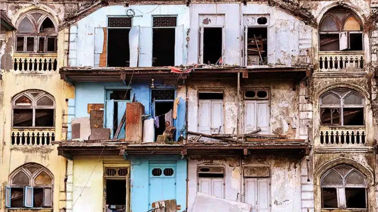 मुंबई : किस वार्ड में कितनी है खतरनाक इमारतें, जारी हुई सूची