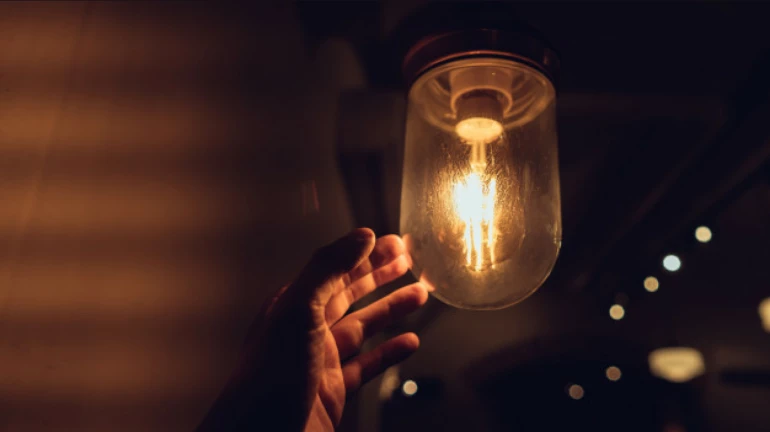 दिवाली पर 86 हजार बिजली कर्मचारियों की स्ट्राइक दिवाली पर 86 हजार बिजली कर्मचारियों की स्ट्राइक