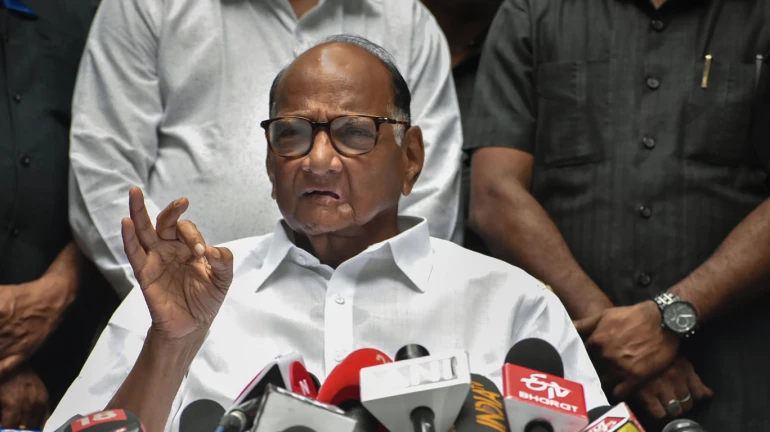 Sharad Pawar first non-shiv sena member to be interviewed by Saamna Sharad Pawar first non-shiv sena member to be interviewed by Saamna